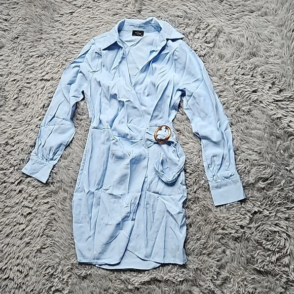 Dress - Picture 2 of 6